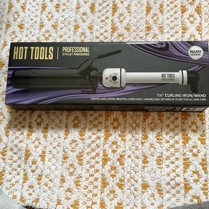 Hot Tools Nano Ceramic 1.5 inch Curling Iron